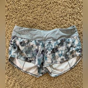 Lululemon speed up short 2.5”